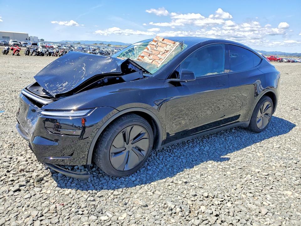 2026 Tesla Model y VIN 7SAYGDEE4TF587516 COPART salvage auction — FRONT END, CA, sold $19,600 on 2026-07-13 (photo 1)