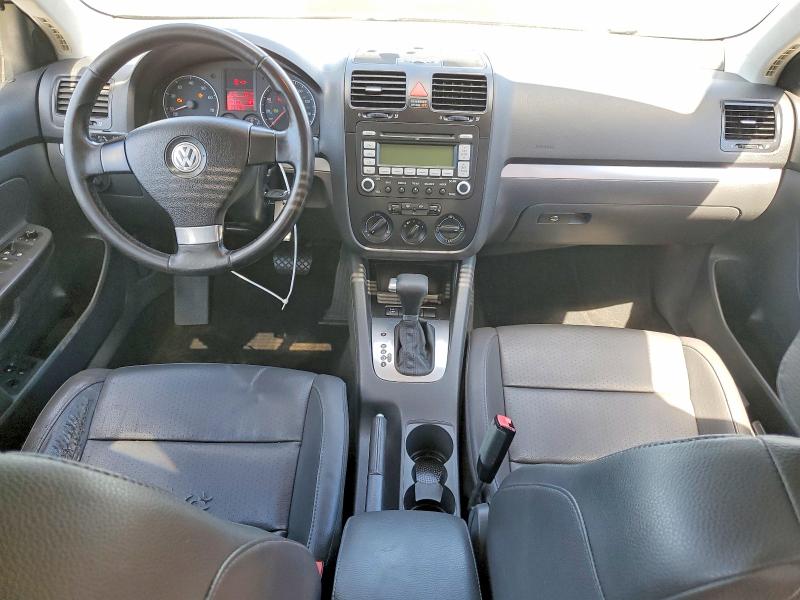 2008 Volkswagen Jetta VIN 3VWRM71K18M175027 COPART salvage auction — MINOR DENT/SCRATCHES, Nm - Dis/Dlr/Exp Only Clean Title (P), sold $350 on 2026-07-08 (photo 8)