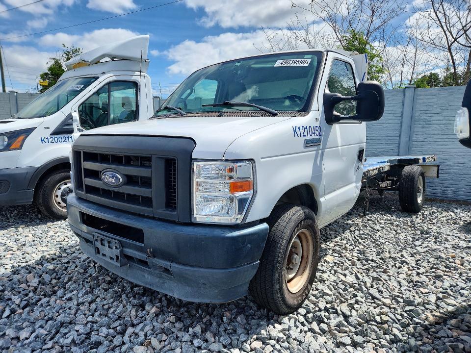2023 Ford E-350 VIN 1FDWE3FK7PDD09744 COPART salvage auction — MINOR DENT/SCRATCHES, Fl - Certificate Of Title, sold $8,000 on 2026-07-29 (photo 1)