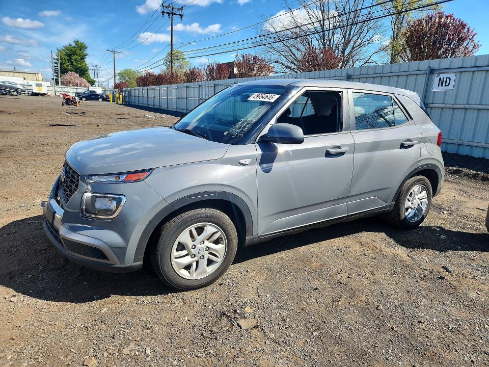 2022 Hyundai VIN KMHRB8A32NU141916 COPART salvage auction — FRONT END, Salvage Title, sold $3,200 on 2026-07-10 (photo 1)