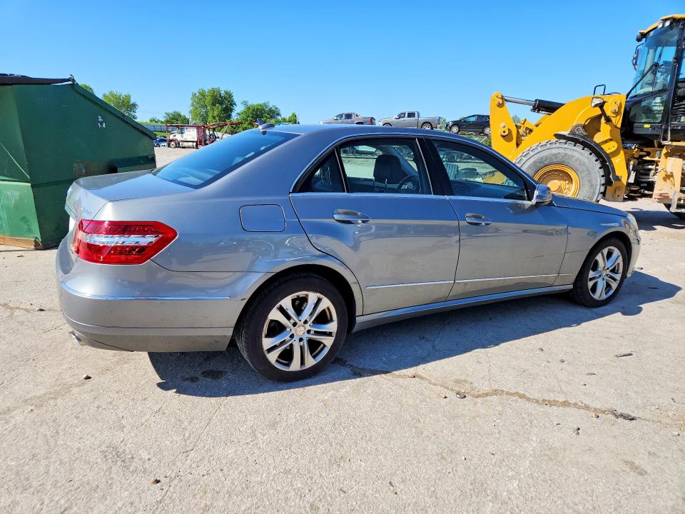 2011 Mercedes-benz E-class VIN WDDHF8HB2BA431335 COPART salvage auction — FRONT END, Mo - Certificate Of Title, sold $975 on 2026-08-04 (photo 3)