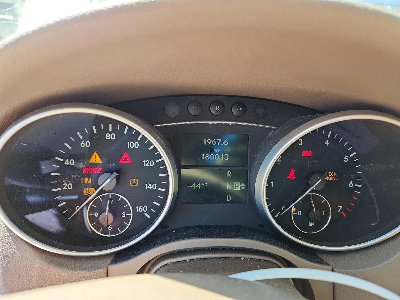 2007 Mercedes-Benz M-Class VIN 4JGBB86E17A249136 COPART salvage auction — Front End, NY - CERT OF TITLE W/UNSATISFD LIEN, sold $425 on 2026-07-03 (photo 9)
