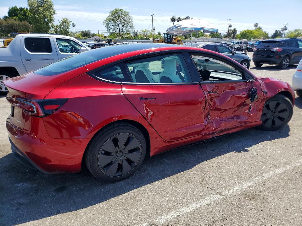 2025 Tesla Model 3 VIN 5YJ3E1EB0SF909147 COPART salvage auction — SIDE, Ca - Salvage Certificate, sold $13,300 on 2026-07-31 (photo 3)