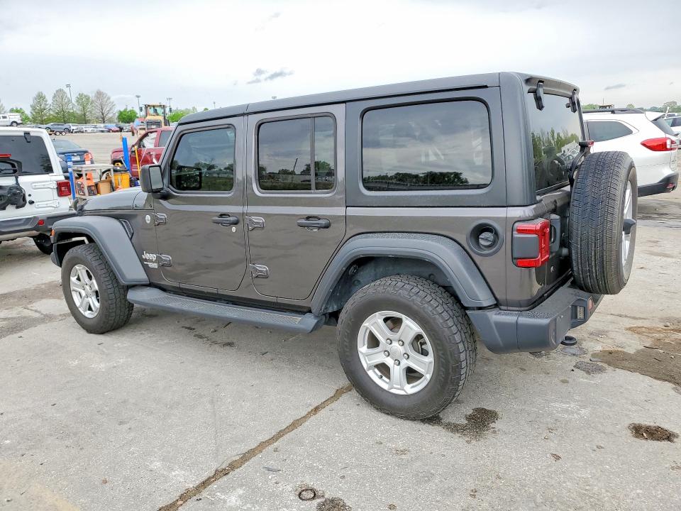 2019 Jeep Wrangler unlimited VIN 1C4HJXDG4KW507371 COPART salvage auction — MINOR DENT/SCRATCHES, MO - CERTIFICATE OF TITLE, sold $10,100 on 2026-07-16 (photo 2)