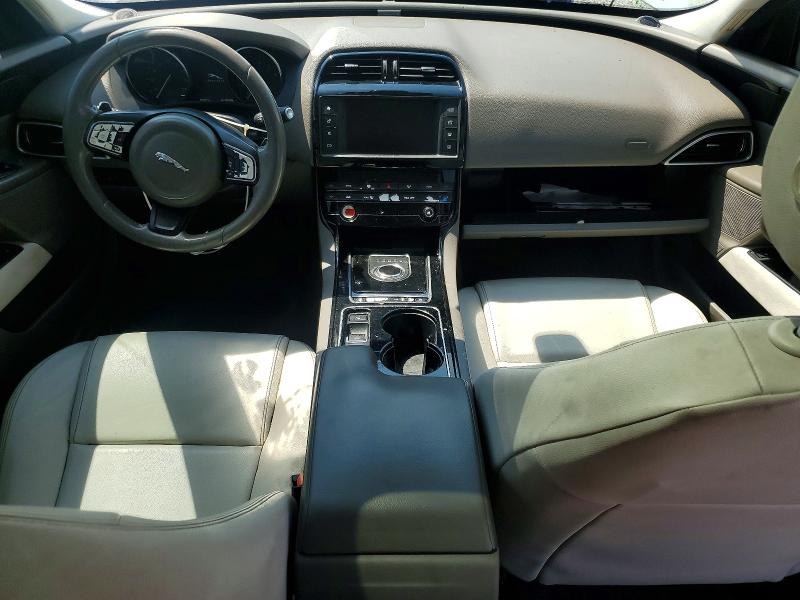 2017 Jaguar Xe VIN SAJAR4BG4HA973613 COPART salvage auction — MECHANICAL, FL - CERTIFICATE OF TITLE, sold $1,300 on 2026-07-08 (photo 8)