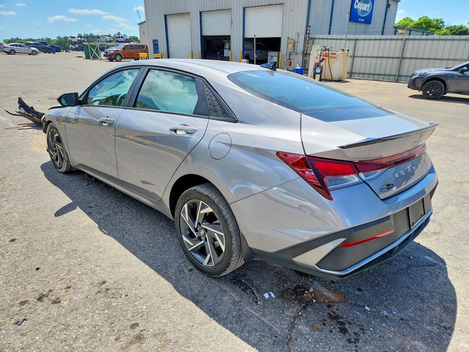 2025 Hyundai Elantra VIN KMHLM4DG2SU948617 COPART salvage auction — FRONT END, Salvage Title, sold $2,900 on 2026-07-20 (photo 2)