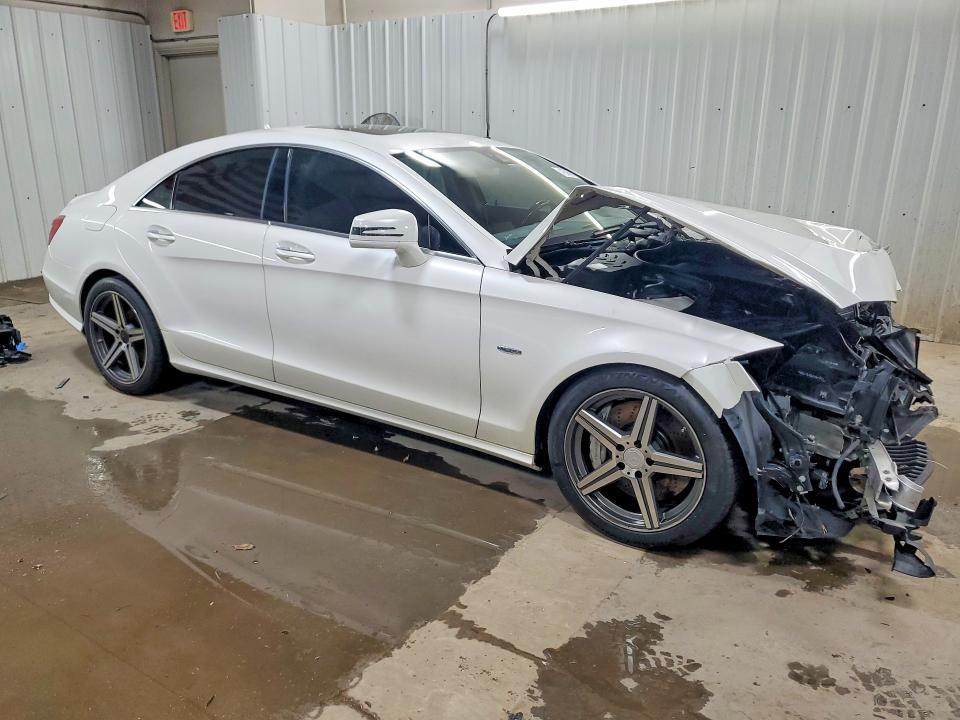 2012 Mercedes-benz Cls-klasse VIN WDDLJ9BB8CA030364 COPART salvage auction — FRONT END, Salvage Title, sold $975 on 2026-08-18 (photo 4)