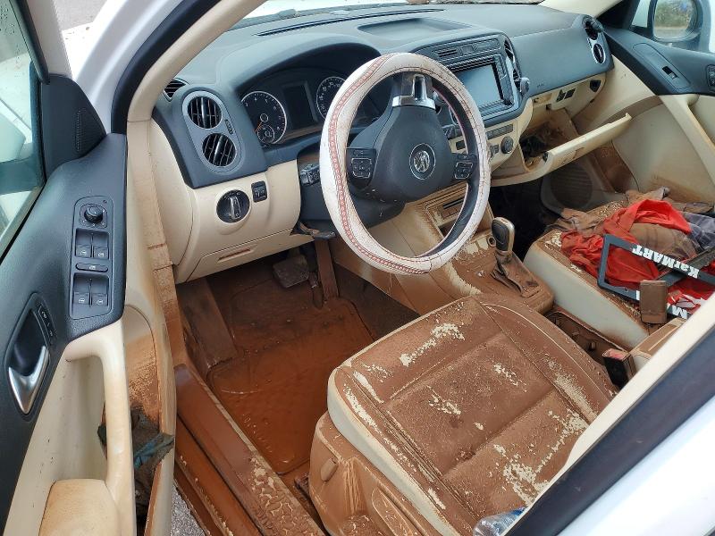 2017 Volkswagen Tiguan VIN WVGAV7AX4HK000072 COPART salvage auction — WATER/FLOOD, Hi - Certificate Of Salvage, sold $150 on 2026-07-20 (photo 8)