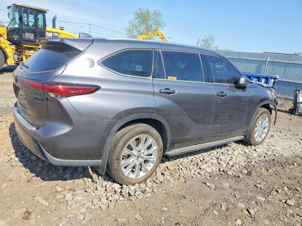 2023 Toyota Highlander hybrid VIN 5TDXBRCH2PS120601 COPART salvage auction — FRONT END, Id - Salvage Certificate Of Title, sold $18,500 on 2026-07-23 (photo 3)