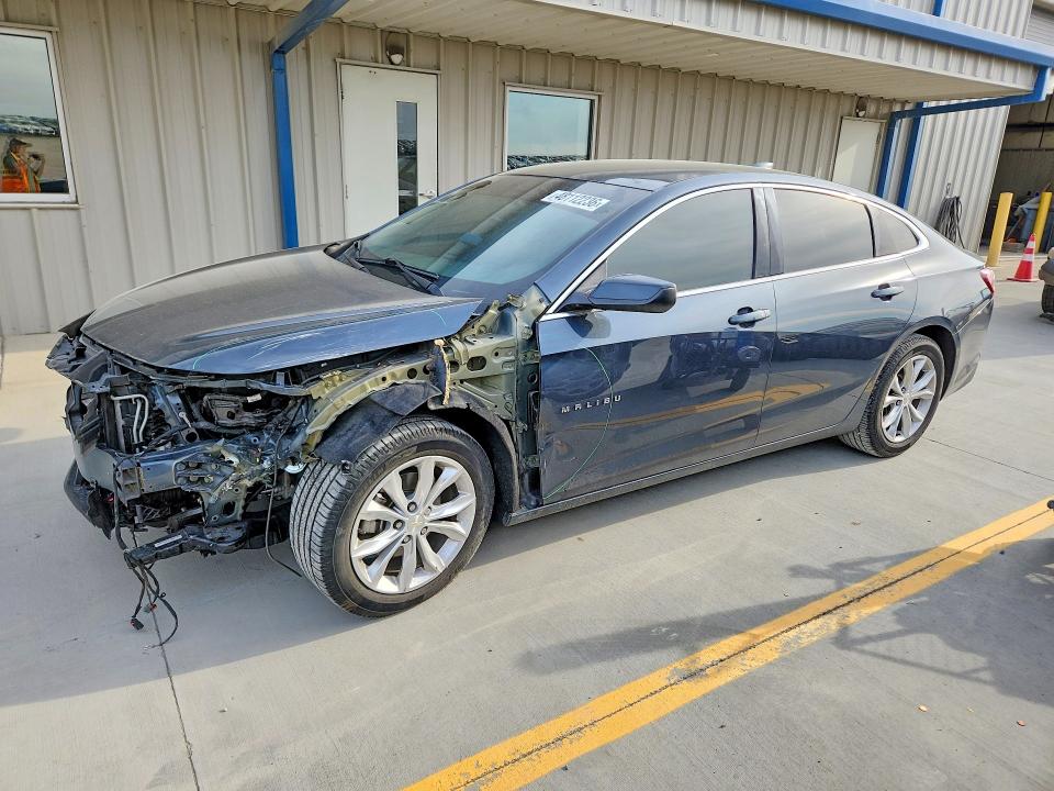 2020 Chevrolet Malibu VIN 1G1ZD5ST5LF094404 — COPART salvage auction photo