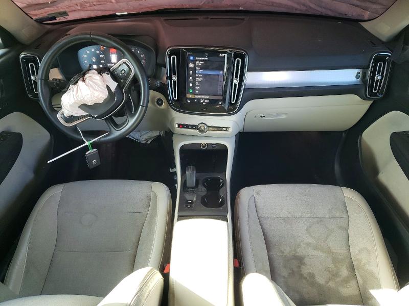 2020 Volvo C40 VIN YV4162UK0L2327658 COPART salvage auction — FRONT END, Va - Cert Of Title - Salvage, sold $2,950 on 2026-07-06 (photo 8)
