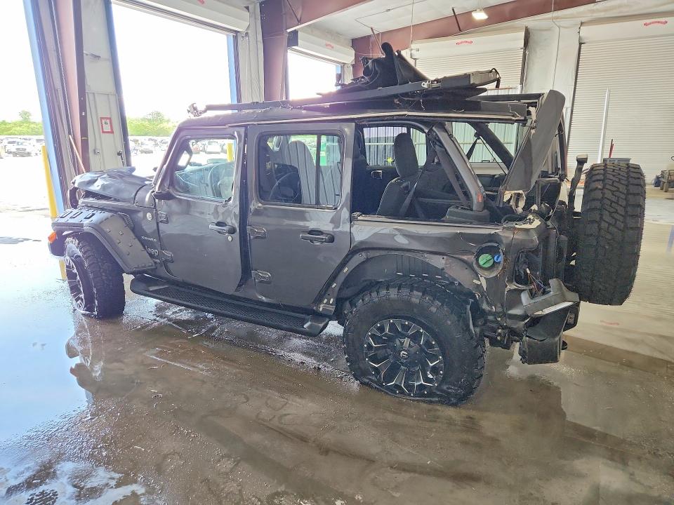 2022 Jeep Wrangler unlimited VIN 1C4HJXEM7NW209986 COPART salvage auction — ROLLOVER, Il - Junking Cert Of A Vehicle, sold $3,600 on 2026-07-08 (photo 2)