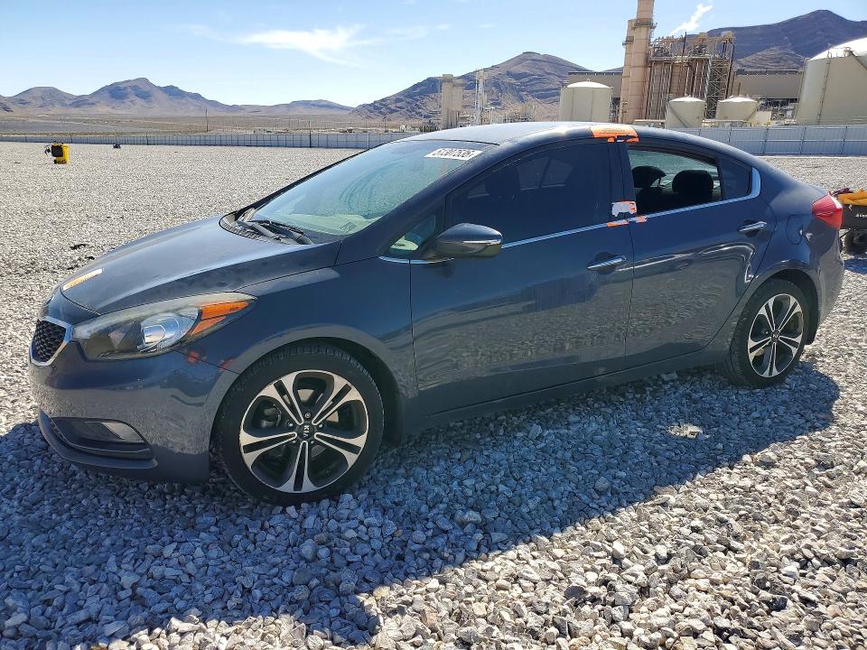 2014 Kia Forte VIN KNAFX4A80E5111611 COPART salvage auction — VANDALISM, Nv - Salvage Title, sold $1,800 on 2026-07-29 (photo 1)