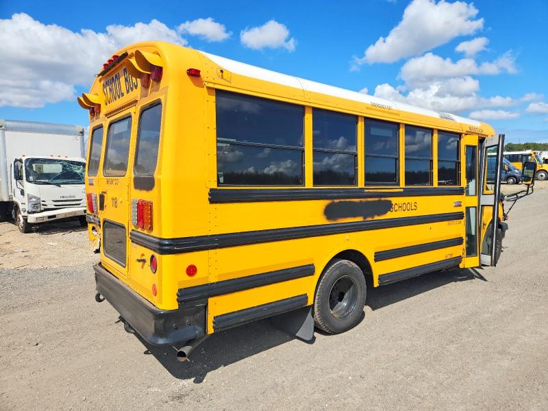 2017 Chevrolet Express VIN 1HA6GUBG6HN011036 COPART salvage auction — REAR END, WV - SALVAGE CERTIFICATE, sold $6,700 on 2026-07-09 (photo 4)