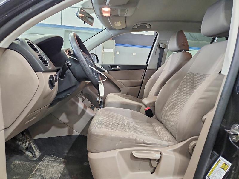 2010 Volkswagen Tiguan VIN WVGBV7AX5AW522535 COPART salvage auction — REAR END, Ny - Certificate Of Title, sold $2,500 on 2026-07-21 (photo 7)