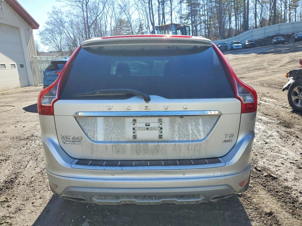 2016 Volvo Xc60 VIN YV4612RK8G2781174 COPART salvage auction — FRONT END, Id - Salvage Certificate Of Title, sold $250 on 2026-07-06 (photo 6)