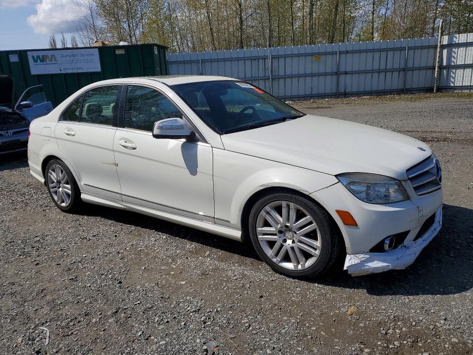 2009 Mercedes-benz C class VIN WDDGF81XX9R061894 COPART salvage auction — FRONT END, WA - VEHICLE CERT OF OWNERSHIP-TITL, sold $300 on 2026-07-27 (photo 4)