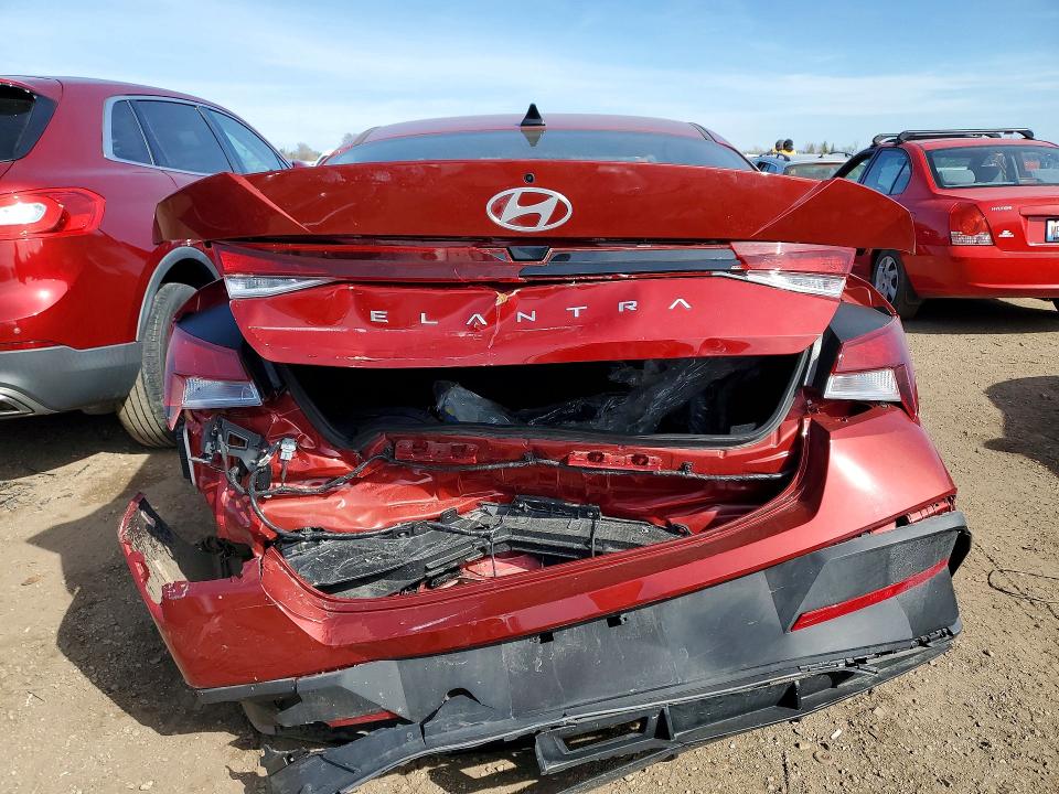 2025 Hyundai Elantra VIN KMHLL4DG5SU992338 COPART salvage auction — REAR END, Il - Salvage Certificate, sold $7,000 on 2026-07-28 (photo 6)