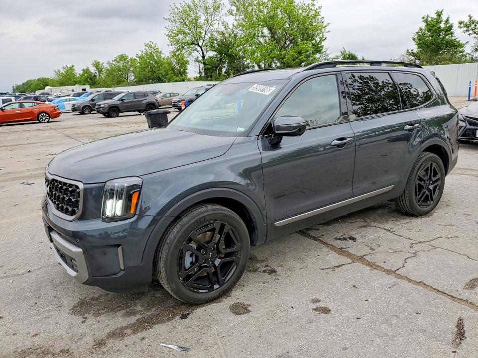 2023 Kia Telluride VIN 5XYP5DGC6PG382112 COPART salvage auction — MINOR DENT/SCRATCHES, MO - CERTIFICATE OF TITLE, sold $32,000 on 2026-07-02 (photo 1)