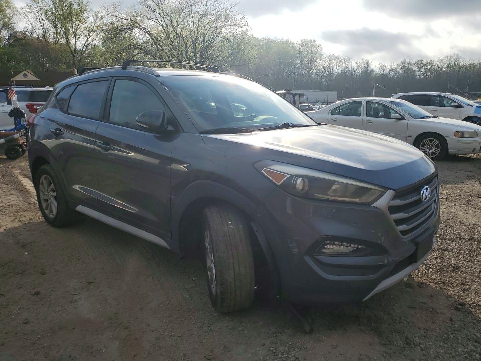 2017 Hyundai Tucson VIN KM8J3CA25HU433312 COPART salvage auction — FRONT END, Md - Cert Of Salvage > 75% Damage, sold $4,450 on 2026-07-02 (photo 4)