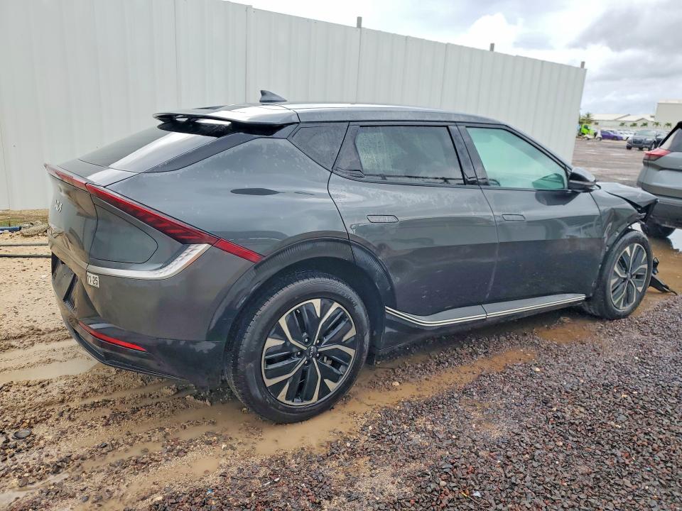 2024 Kia Ev6 VIN KNDC3DLC7R5159258 COPART salvage auction — FRONT END, HI - CERTIFICATE OF SALVAGE, sold $3,400 on 2026-07-27 (photo 3)