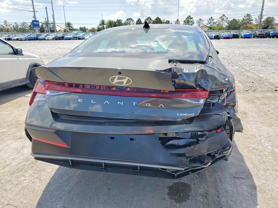 2025 Hyundai Elantra VIN KMHLP4DGXSU936562 COPART salvage auction — REAR END, FL, sold $7,800 on 2026-07-17 (photo 6)