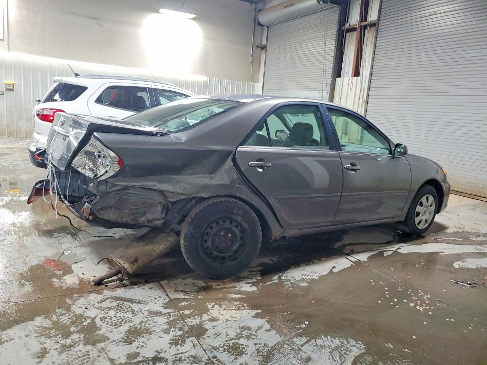 2003 Toyota Camry VIN 4T1BE32K73U685486 COPART salvage auction — REAR END, Il - Salvage Certificate, sold $625 on 2026-07-09 (photo 3)