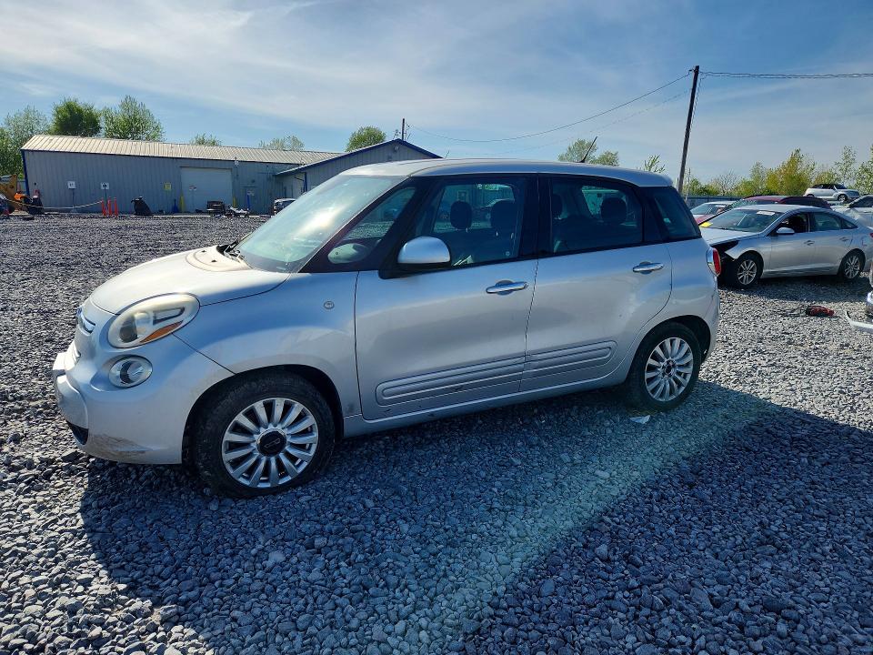 2014 Fiat 500 VIN ZFBCFABH0EZ027824 COPART salvage auction — REAR END, Il - Salvage Certificate, sold $375 on 2026-07-20 (photo 1)