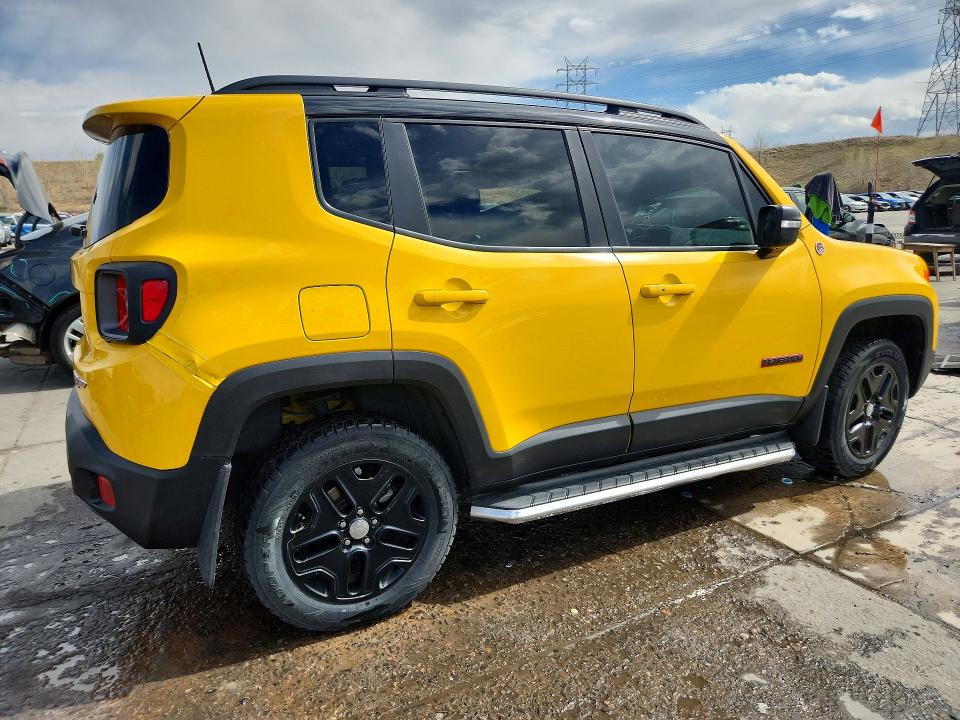 2018 Jeep Renegade VIN ZACCJBCB4JPH15796 COPART salvage auction — UNDERCARRIAGE, Co - Salvage Title, sold $2,350 on 2026-08-10 (photo 3)