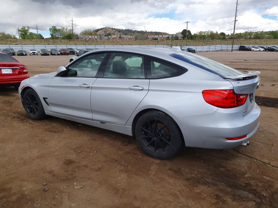 2015 BMW 3er VIN WBA3X5C52FD560078 COPART salvage auction — MINOR DENT/SCRATCHES, Tx - Dis/Dlr/Exp Only Salvage Title, sold $1,050 on 2026-07-08 (photo 2)