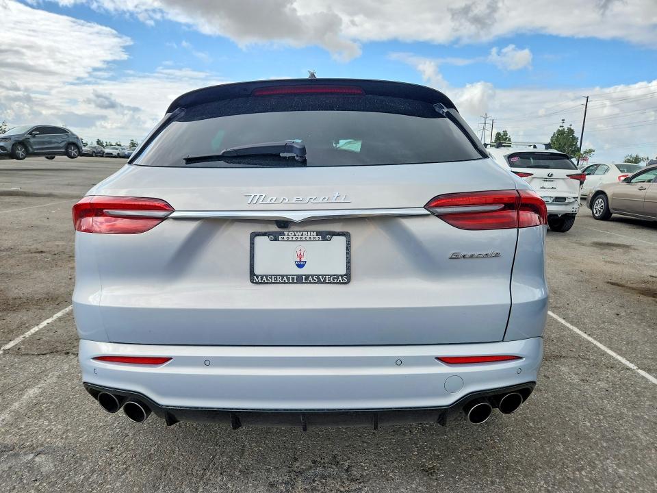 2023 Maserati Grecale VIN ZN682AVA3P7415995 COPART salvage auction — ROLLOVER, Ca - Salvage Certificate, sold $4,850 on 2026-07-16 (photo 6)