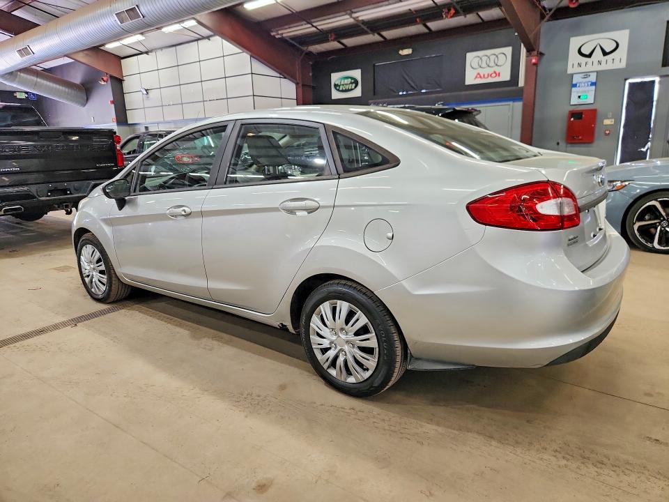 2013 Ford Fiesta VIN 3FADP4AJ7DM148943 COPART salvage auction — MINOR DENT/SCRATCHES, Nh - Certificate Of Title, sold $2,500 on 2026-07-09 (photo 2)