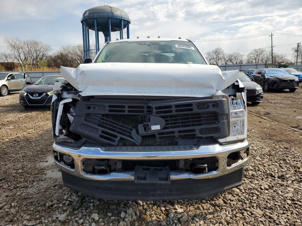 2024 Ford F-350 VIN 1FT8W3DT6RED40471 COPART salvage auction — FRONT END, Il - Certificate Of Title (P), sold $18,400 on 2026-07-29 (photo 5)