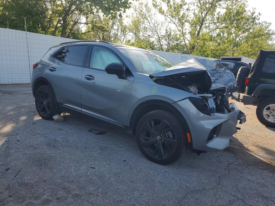2023 Buick Envision VIN LRBFZNR4XPD067791 COPART salvage auction — FRONT END, Mo - Salvage Certificate Of Title, sold $2,050 on 2026-07-07 (photo 4)