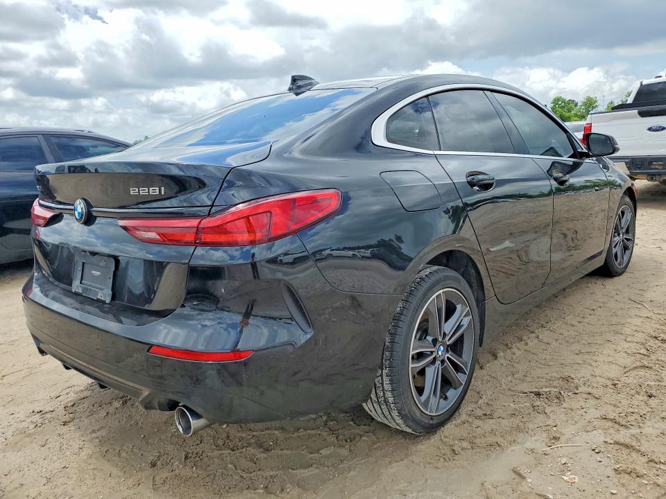 2021 BMW 2er VIN WBA73AK05M7H53030 COPART salvage auction — MINOR DENT/SCRATCHES, Tx - Certificate Of Title (P), sold $7,800 on 2026-07-17 (photo 3)