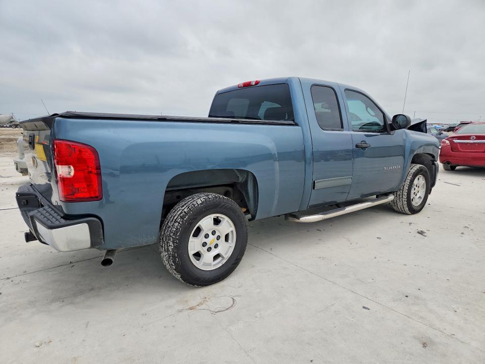 2011 Chevrolet Silverado VIN 1GCRCSE02BZ281140 COPART salvage auction — FRONT END, Tx - Salvage Vehicle Title, sold $1,900 on 2026-07-02 (photo 3)