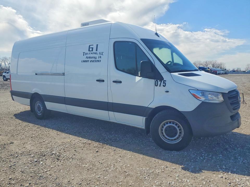 2024 Mercedes-benz Sprinter VIN W1Y4KDHY3RT187691 COPART salvage auction — FRONT END, Ia - Cert Of Title-Salvage Title, sold $25,500 on 2026-07-10 (photo 4)