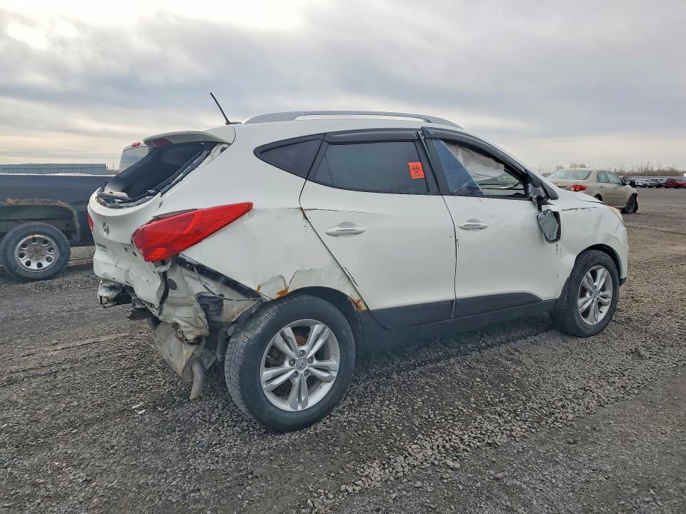 2011 Hyundai Tucson VIN KM8JU3AC3BU251542 COPART salvage auction — REAR END, On - Permit Salvage, sold $250 on 2026-07-14 (photo 3)