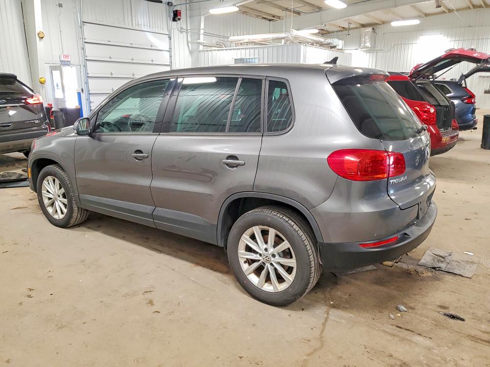 2014 Volkswagen Tiguan VIN WVGBV3AX6EW543358 COPART salvage auction — SIDE, Mn - Cert Of Title-Prior Salvage, sold $525 on 2026-07-14 (photo 2)
