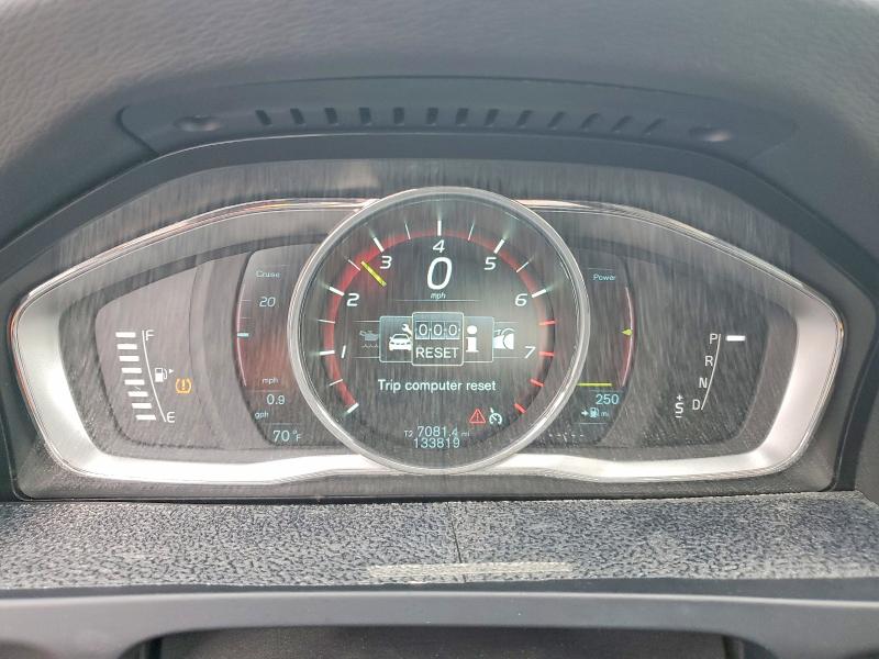 2015 Volvo S60 VIN YV140MFD9F1318795 COPART salvage auction — REAR END, Ca - Salvage Certificate, sold $675 on 2026-08-04 (photo 9)