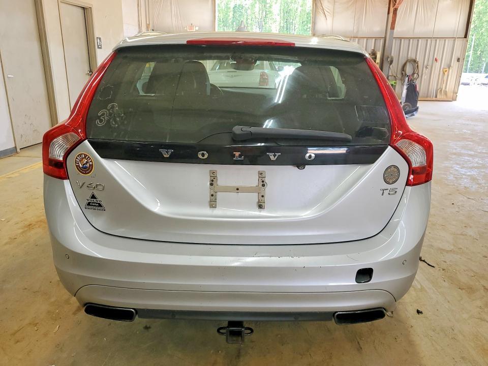 2015 Volvo V60 VIN YV140MEK1F1255062 COPART salvage auction — FRONT END, Nc - Salvage Certificate Of Title, sold $175 on 2026-07-29 (photo 6)