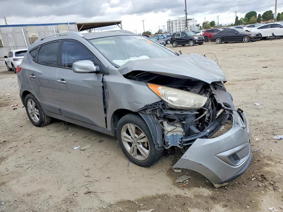 2011 Hyun Tucson VIN KM8JU3AC0BU128572 COPART salvage auction — FRONT END, CA - SALVAGE CERTIFICATE, sold $175 on 2026-07-27 (photo 4)