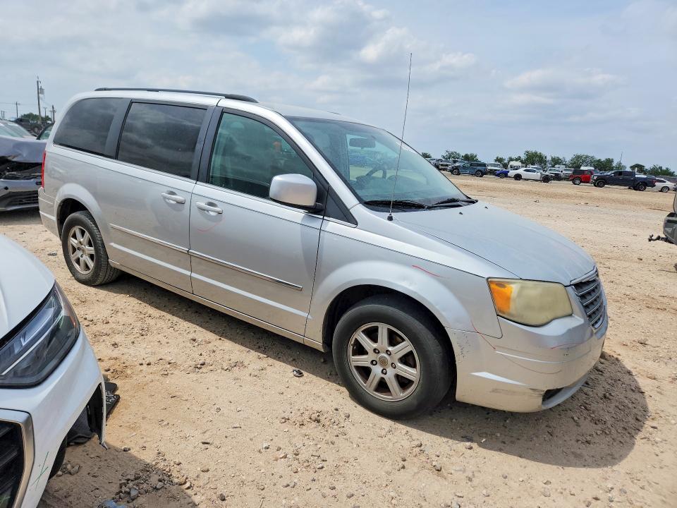 2010 Chrysler Voyager VIN 2A4RR5D11AR460346 COPART salvage auction — FRONT END, Tx - Salvage Vehicle Title, sold $700 on 2026-07-23 (photo 4)