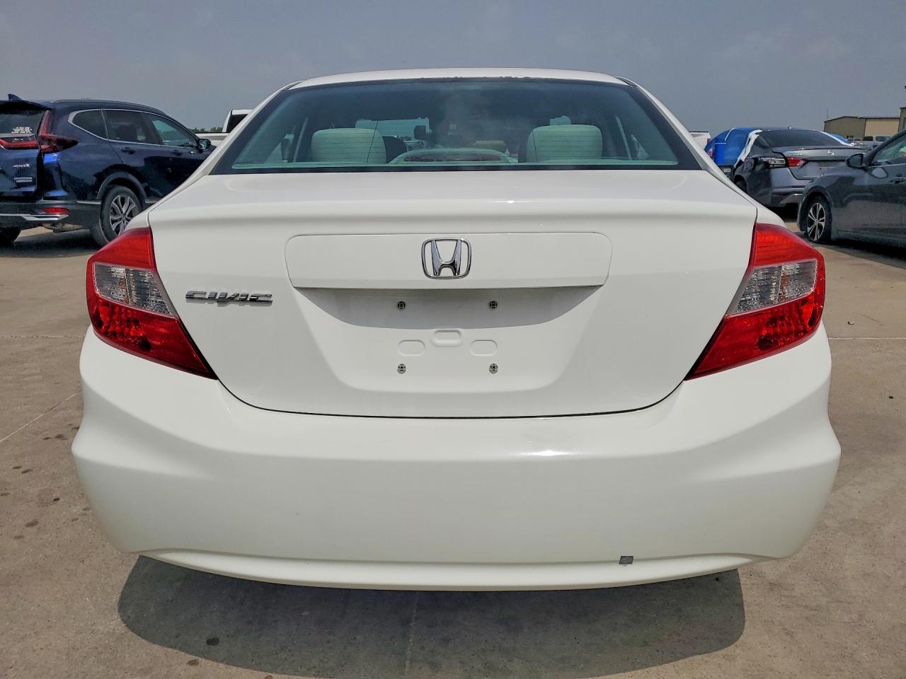 2012 Honda Civic VIN 19XFB2F53CE372107 COPART salvage auction — Front End, TX - SALVAGE VEHICLE TITLE, sold $1,650 on 2026-06-25 (photo 6)