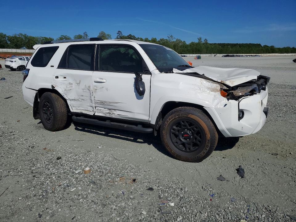 2023 Toyota 4runner VIN JTEEU5JR0P5301719 COPART salvage auction — ROLLOVER, Sc - Cert Of Title-Salvage, sold $7,600 on 2026-07-22 (photo 4)