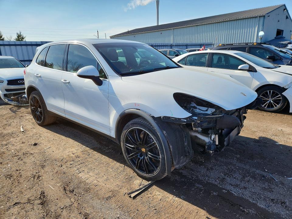 2016 Porsche Cayenne VIN WP1AA2A22GLA03261 COPART salvage auction — FRONT END, On - Permit No Brand - Unfit, sold $4,100 on 2026-07-16 (photo 4)