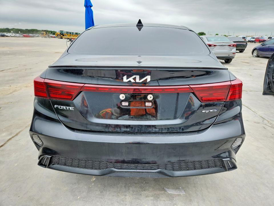 2022 Kia Forte VIN 3KPF54AD0NE489230 COPART salvage auction — FRONT END, TX, sold $1,750 on 2026-07-09 (photo 6)