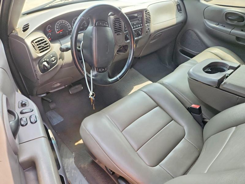 2001 Ford F-150 VIN 2FTZF07201CA73327 COPART salvage auction — FRONT END, La - Cert Of Title-Salvage, sold $2,000 on 2026-07-09 (photo 8)