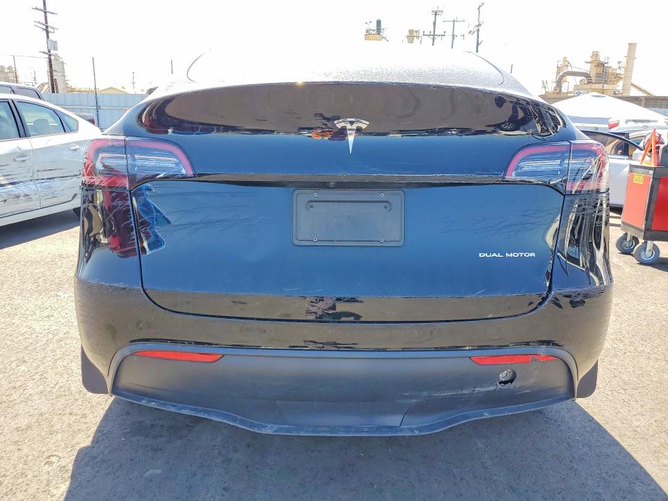2023 Tesla Model y VIN 7SAYGDEE2PA109906 COPART salvage auction — FRONT END, CA, sold $6,500 on 2026-07-27 (photo 6)