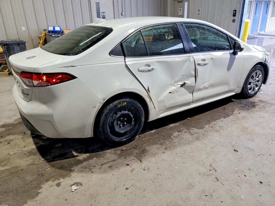 2023 Toyota Corolla VIN JTDBCMFE3P3012307 COPART salvage auction — ROLLOVER, Oh - Cert Of Title-Salvage, sold $5,300 on 2026-07-09 (photo 3)